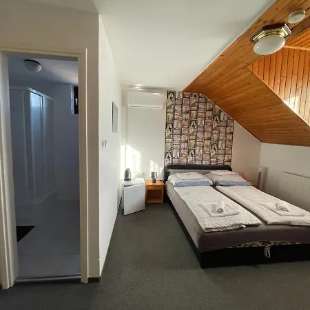 Gasthof Mini Panzio 3*
