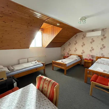 Mini Panzio Gasthof 3*