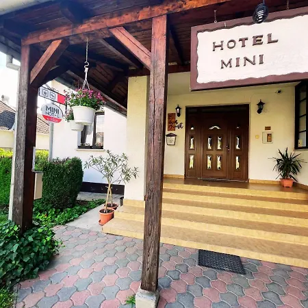 Hot-l Mini Guest house 2*